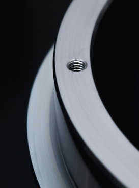 black-and-white-round-frame.jpg black and white round frame
